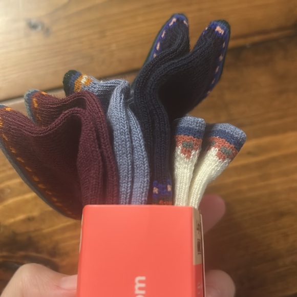 Brand new Bombas toddler socks - Picture 3 of 3